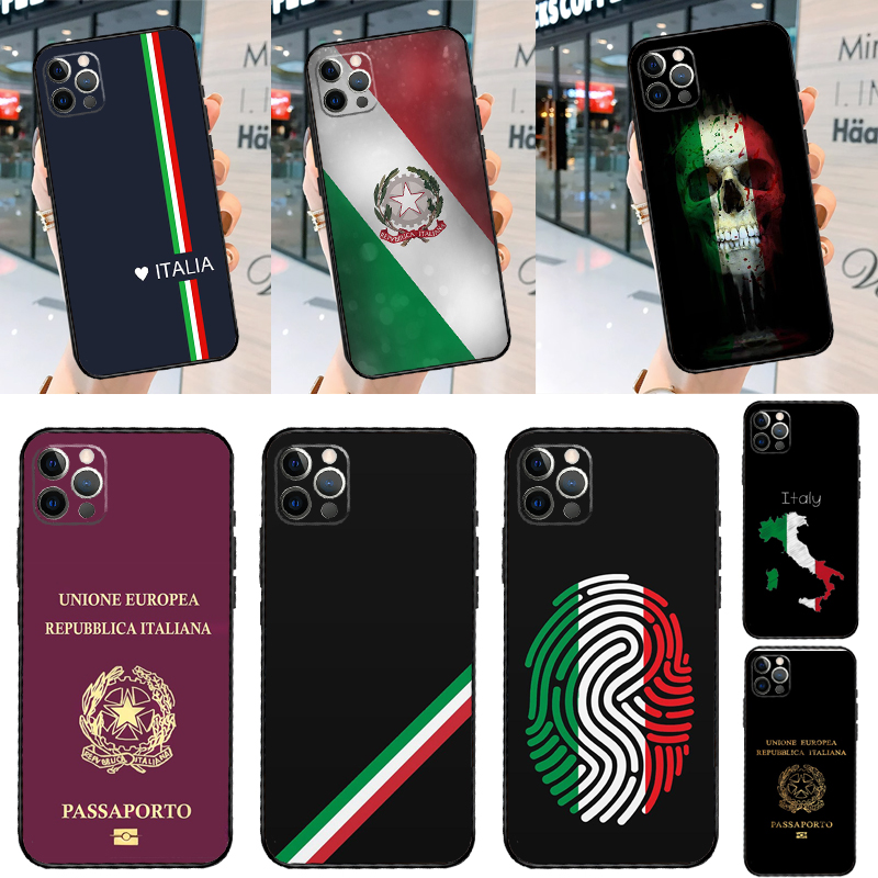 Custodia con bandiera italiana - Oppo Reno 12 recensione e prezzo